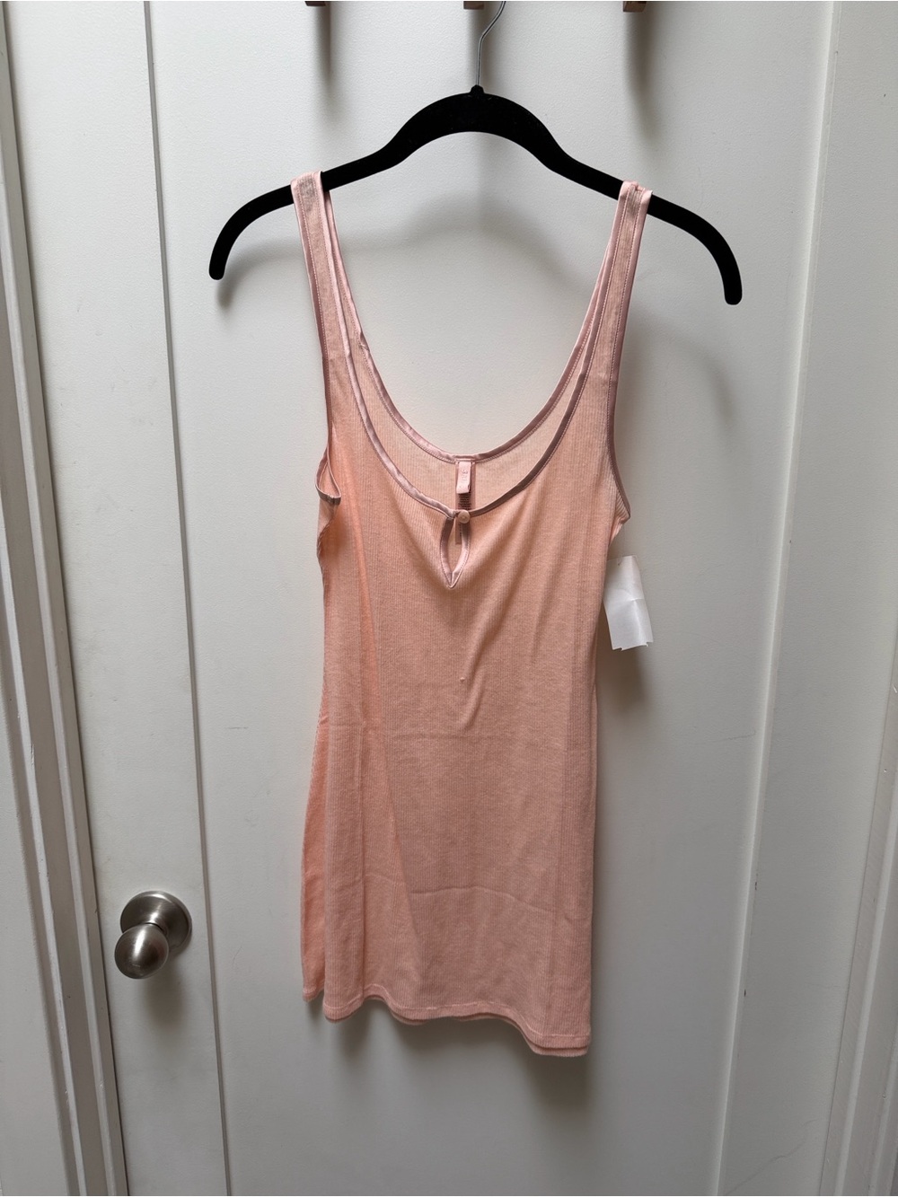 SKIMS Satin-Trim Ribbed Tank in Blush